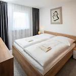 Granit Smrekovica Hotel 3*