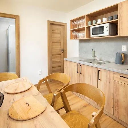 Granit Smrekovica Szálloda Oszada