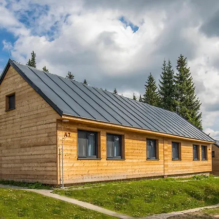 Hotel Granit Smrekovica 3*