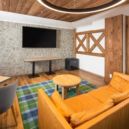 Szálloda Granit Smrekovica