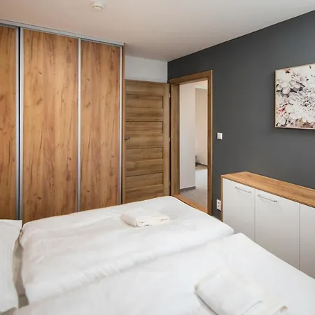 Hotel Granit Smrekovica 3*