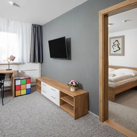 Granit Smrekovica Szálloda Oszada