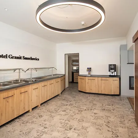 Hotel Granit Smrekovica