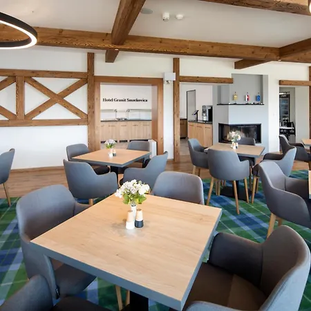 Granit Smrekovica Szálloda Oszada