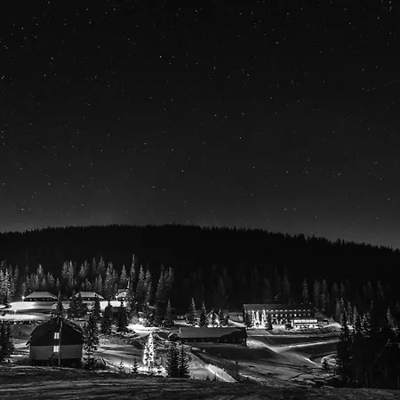 Granit Smrekovica Szálloda Oszada